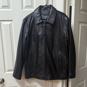 Perry Ellis Men’s Black Lambskin Jacket (Lg)—Classic Style